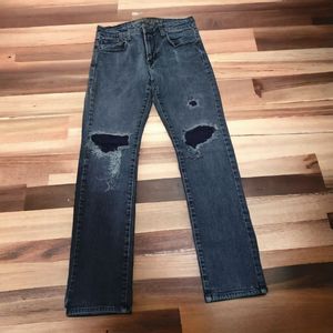 American Eagle Outfitters Ripped Jeans (Waist 32)