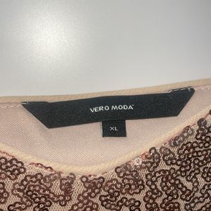 Vero Moda - Sparkle Sleeveless Top