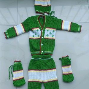 Green Woolen Sweater Pant Cap Socks Set