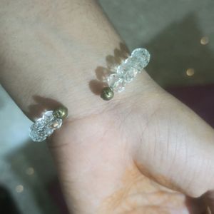 Bracelet Hand