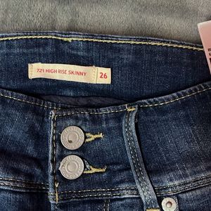 Levis 721 High Rise Skinny Jeans : Best Condition