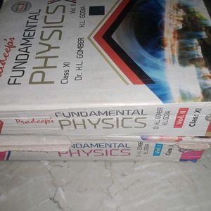 Pradeep Physics Class11 Books Both Vol 1&2