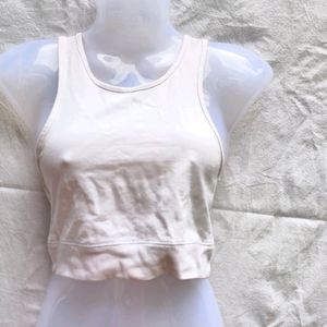 35T. ZARA MINI CROP TOP