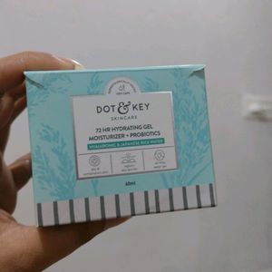 Dot And Key moisturizers