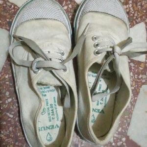 Sports Shoes Good Condition