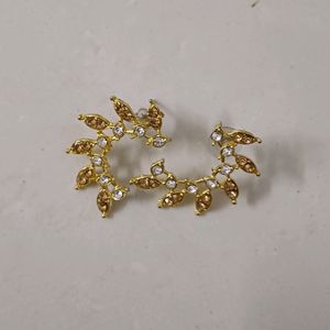 Gold Coloured Earings