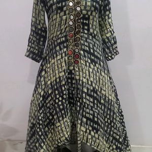 Pretty Assymetrical Length Long Kurti