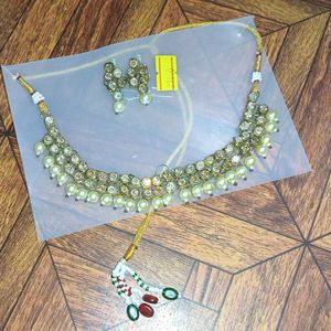 Pearl Necklace Set