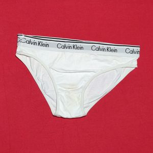 Women Man Brief Size 30/32