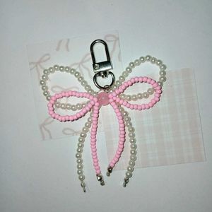 ₊˚⊹౨ coquette beaded keychain / bagcharm ৎ ₊˚⊹