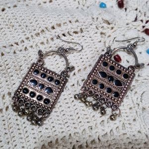 Black Beaded Square Shaped Hanging Earings