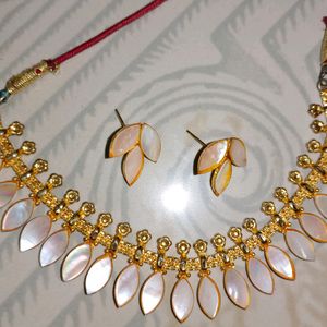 Girls Beautiful Necklace