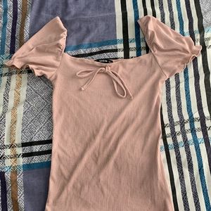 Pink bow top