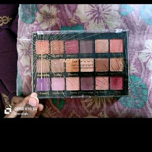 Faces Canada Eyeshadow Palette New