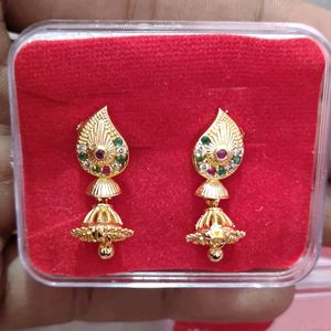 Gold Jumki Earrings