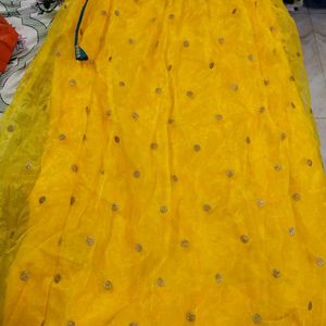 Fabulous Lehenga Choli For This Festive Season!!!