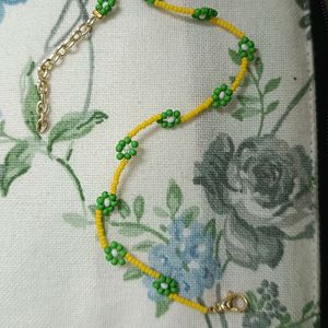 Floral Beaded Bracelet