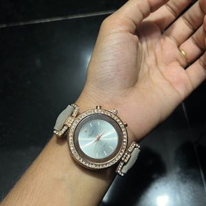 Women Stoned Pastel Green Strapped Elegant Watch F