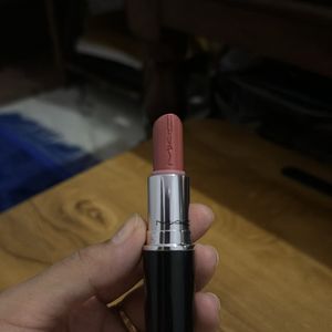 M.a.c Lipstick