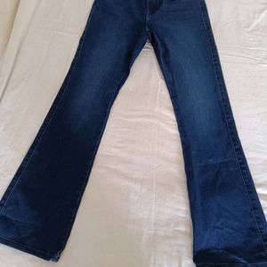 Sale 🎉Mid Rise Bootcut Jeans