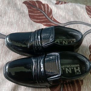 Good Condition Boys Party Wear Shoes