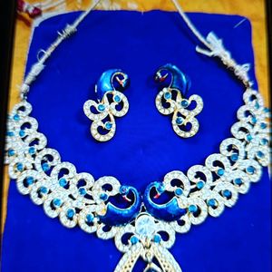 Blue necklace with Earrings