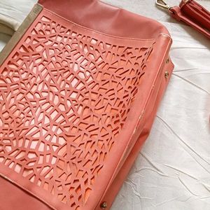 Peachy Pink Leather Purse With Belt 👜