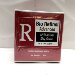 St. Botanica Retinol Day Cream