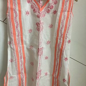 CHIKANKARI SHORT KURTI