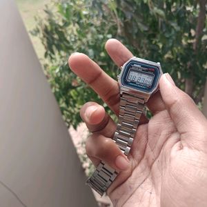 It's a Casio Watch