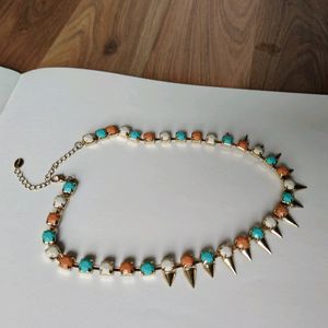 Neckpiece