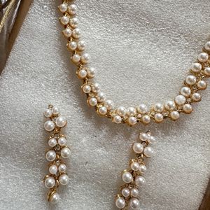 Pearl Choker & Earrings (Set)