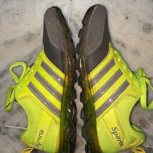 Running Shoes With Decent Grip