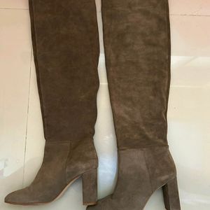 ZARA Brown Suede Boots ❗FIXED PRICE ❗