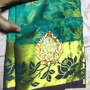 ✨New  Pattu Silk Saree With Unstitched Blou