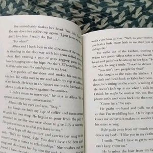 Novel viral Book