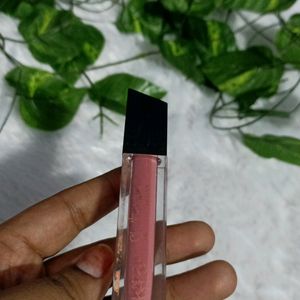 Pink Matte Lipstick