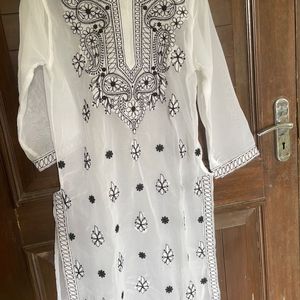 Trendy Chikankari Kurta