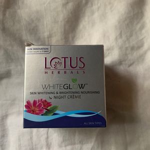 Lotus Whiteglow Night Creme