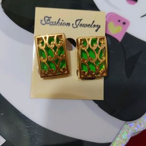 Studs Earrings