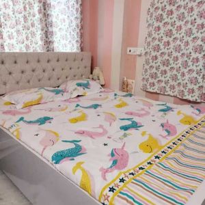 Home Sizzler Brand Double Bedsheets With 2 P Cover