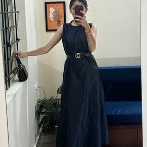 Navy Dress Size M