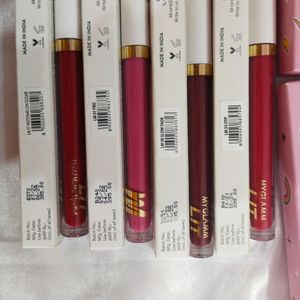 Myglamm Makeup Kit