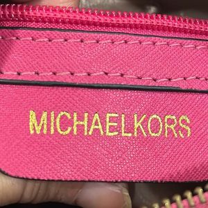 Authentic Michael Kors Cindy Large Saffiano Bag