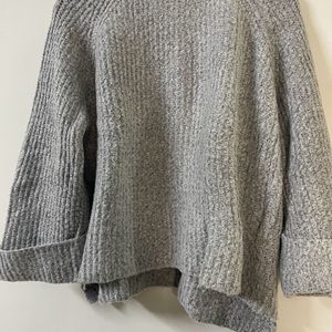 Grey Pullover