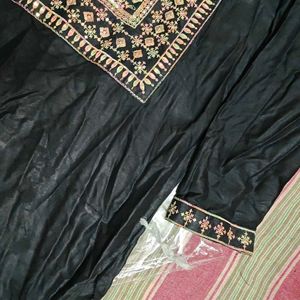 Black Kurti