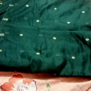 Beautiful Dupatta With LINE border And Flower Work