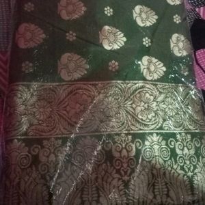 Combo of 4 Sarees Newyear