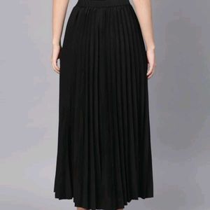 DL Fashion Solid Women Pleated Black Skirt