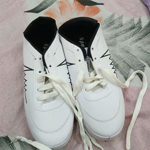 Trendy Shoes